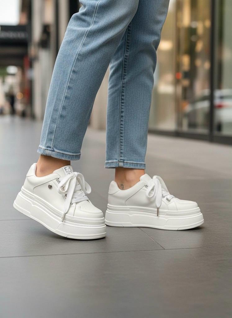 Nuevos Tenis Essencial